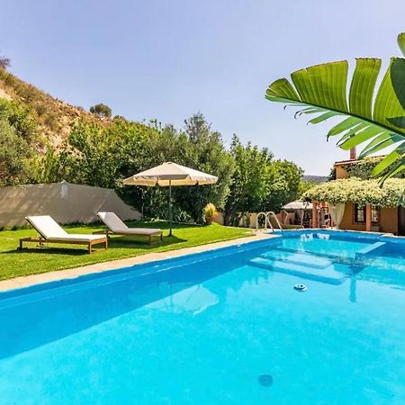 Dm Elegant And Charming Villa Foinikia  Phòng bức ảnh