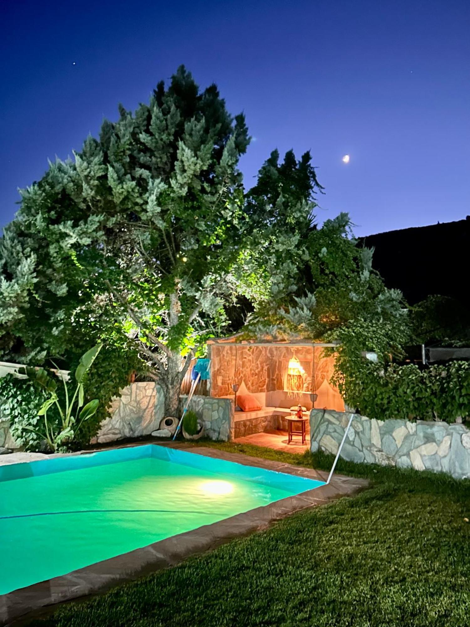 Dm Elegant And Charming Villa Foinikia  Ngoại thất bức ảnh