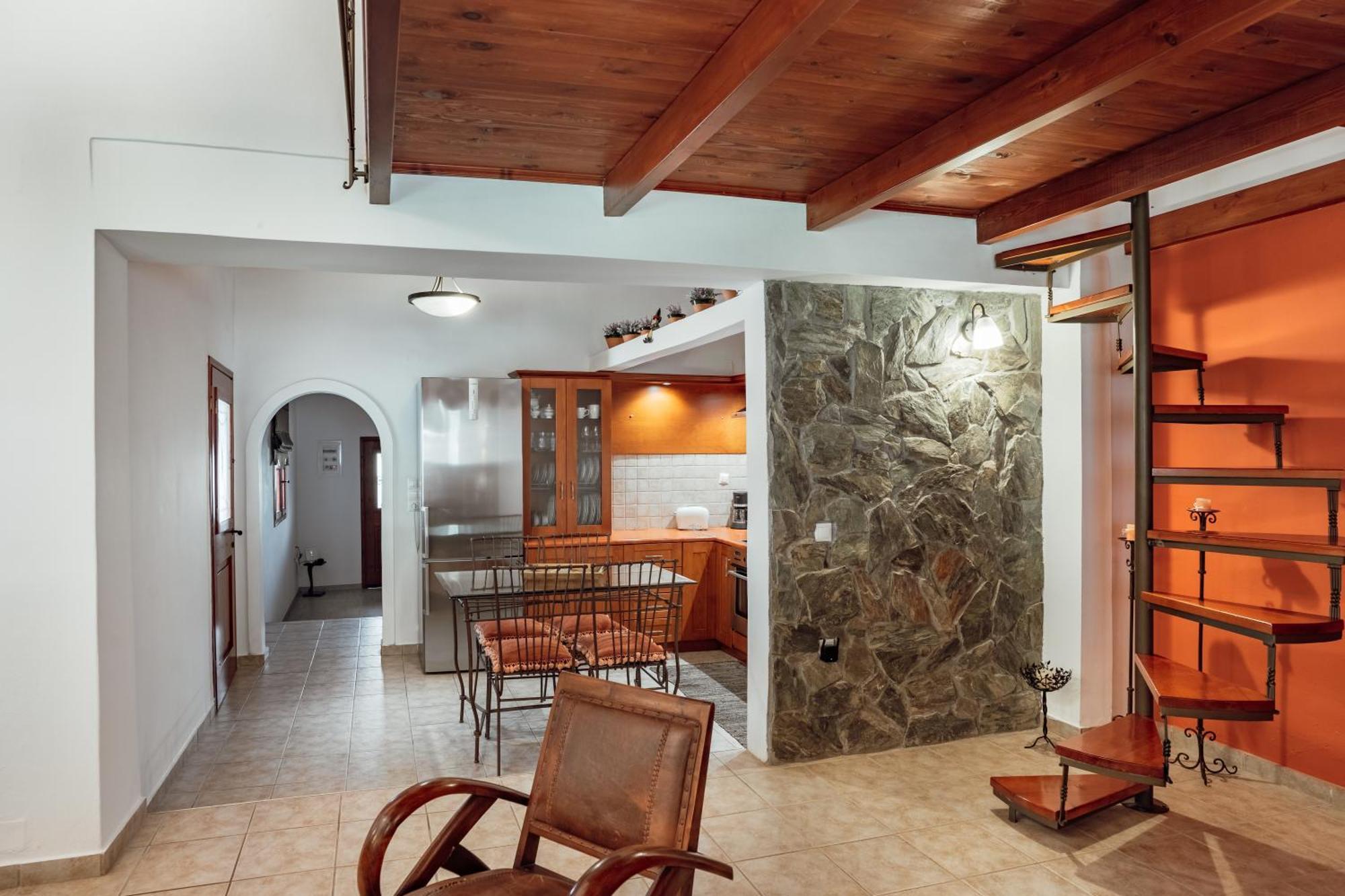 Dm Elegant And Charming Villa Foinikia  Ngoại thất bức ảnh