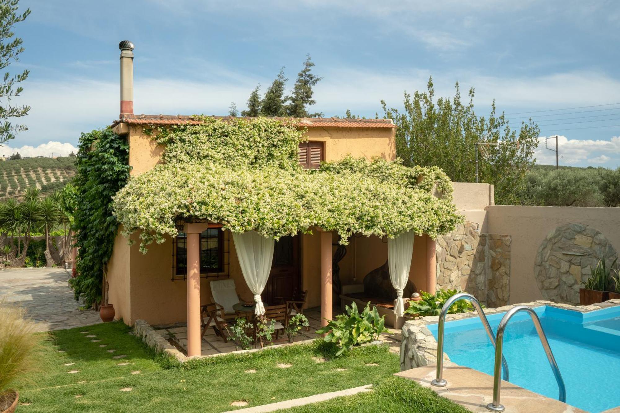 Dm Elegant And Charming Villa Foinikia  Ngoại thất bức ảnh