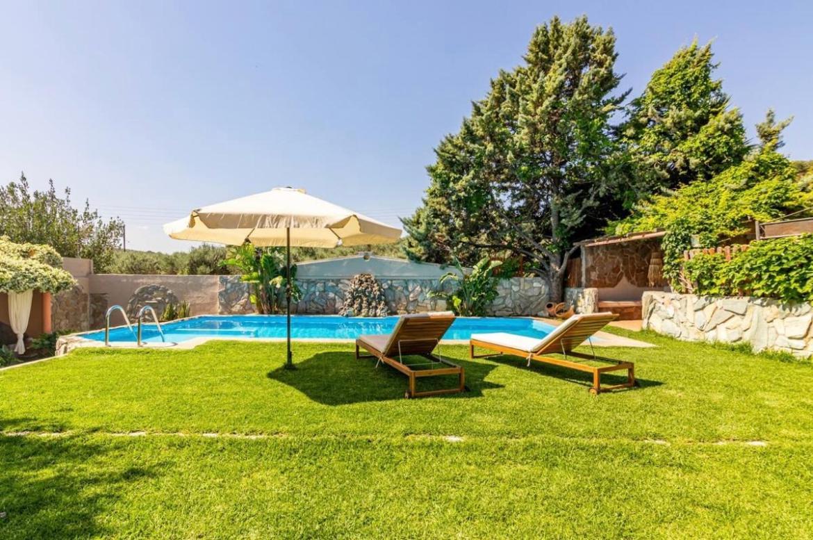Dm Elegant And Charming Villa Foinikia  Phòng bức ảnh