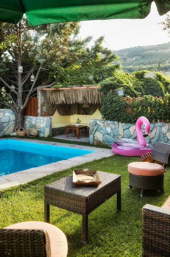 Dm Elegant And Charming Villa Foinikia  Ngoại thất bức ảnh